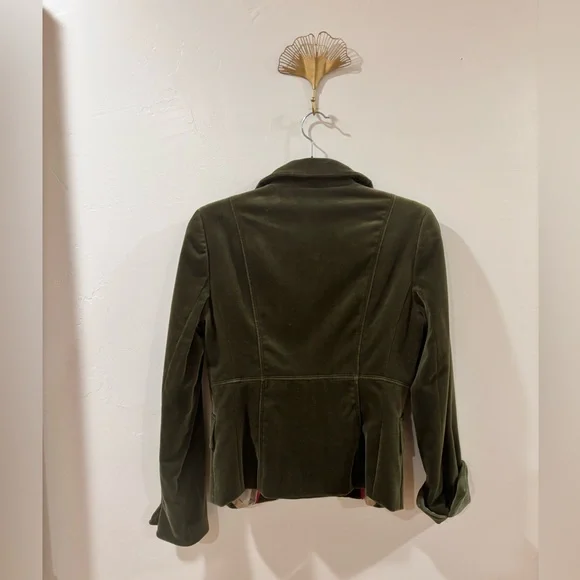 J.Crew Olive Green Velvet Blazer – Size 4 – Tailored Fit, Fully Lined - Picture 7 of 10